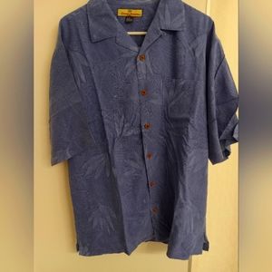 Short sleeve shirt  tommy bahama blue  color